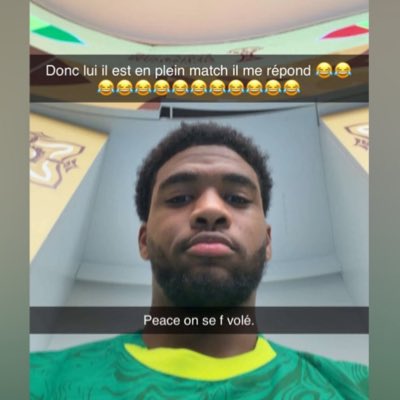 21TAZZM's tweet image. #NouvellePhotoDeProfil #CRACK #THANKSGOD