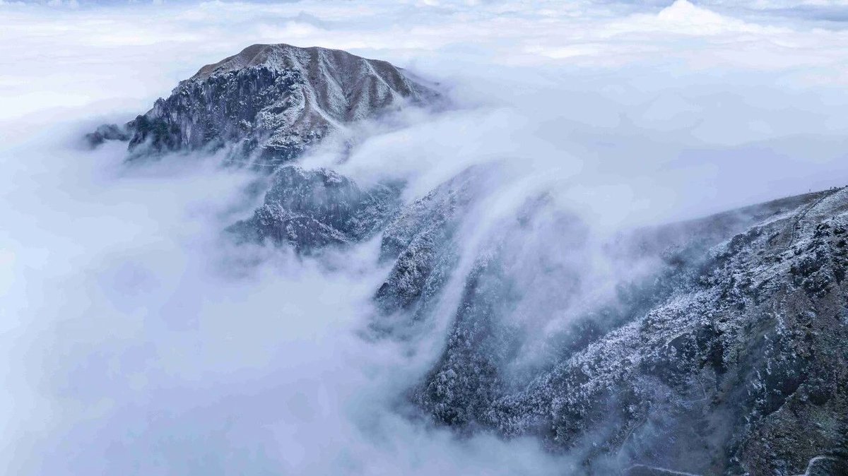 冬日的武功山，是被按下静音键的童话世界 #大美中国 #武功山