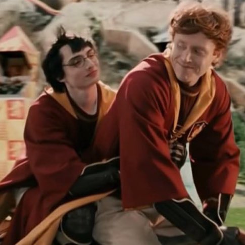 nola ✶ tweet media