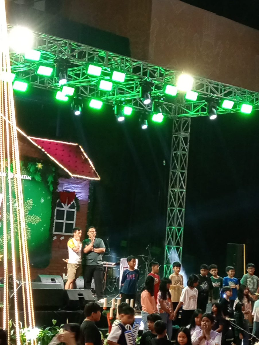 Asang Tik Ui tweet media