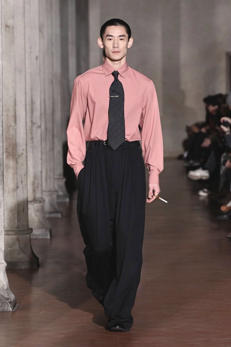 sass•hion tweet media