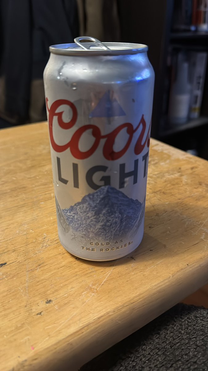 nedhunts43's tweet photo. Every score for da bears today is a beer chugged. Lets blow these fuckers out. #startingearly https://t.co/3I9lKgA5hf