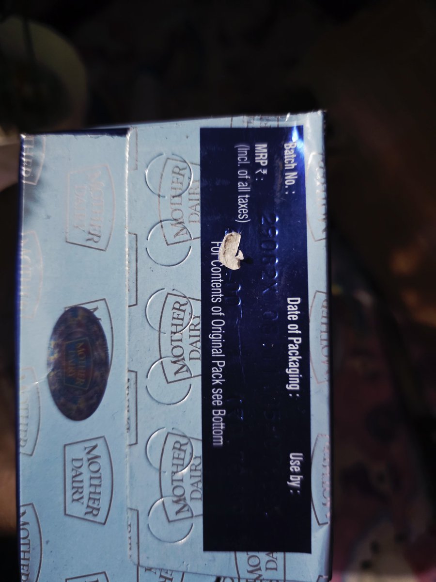 Rj6117's tweet photo. Biggest Scam is Going on @amazonIN app and website where PRODUCTS were sold at Higher Rate than MRP and when customer used to receive the PRODUCT the MRP TAG were already TAMPERED. @jagograhakjago please look into the consern matter asap. Actual MRP IS 645 APROX AND SOLD AT 999 https://t.co/NlpPKTFuh3