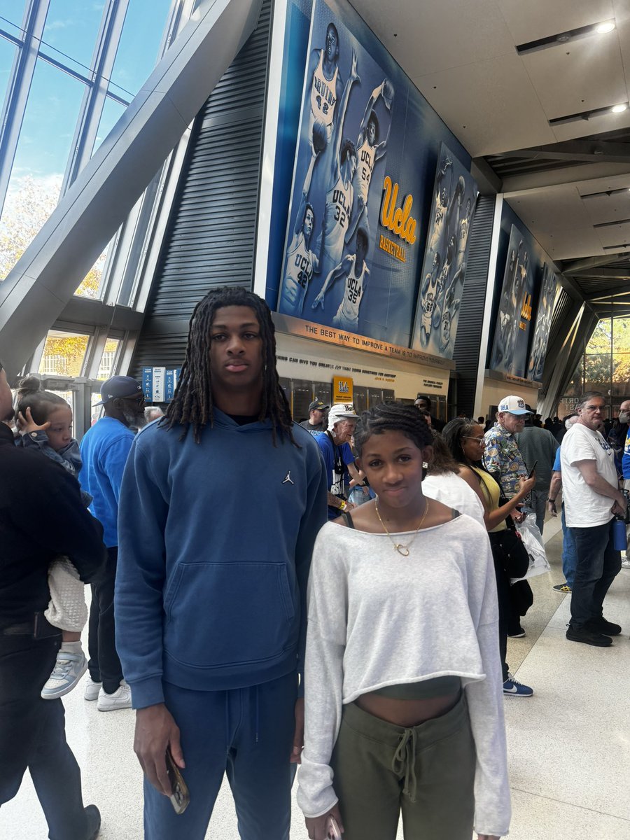 shelles08's tweet image. Checked UCLA women’s basketball. 🏀🏀