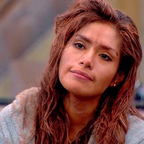 cristina                       /          miriam saavedra 

- toda la casa en contra
- las han llamado golfas
- están desquiciando a todos
- queridas fuera y odiadas dentro
- van a ganar

#GHDÚOCuentas2