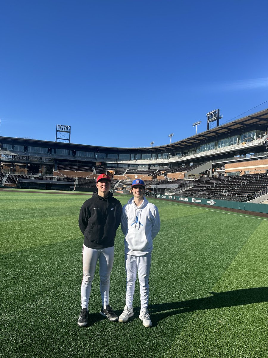 Chris Burke tweet media