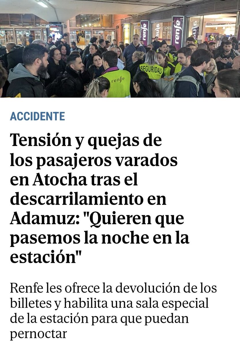 Juderias's tweet photo. Llevamos 21 muertos hasta ahora y hay gente quejándose porque tiene que dormir en una estación de tren y atendidos. Y les damos titulares. Eso es lo peor. 👇🏾 https://t.co/KBFo23fufU