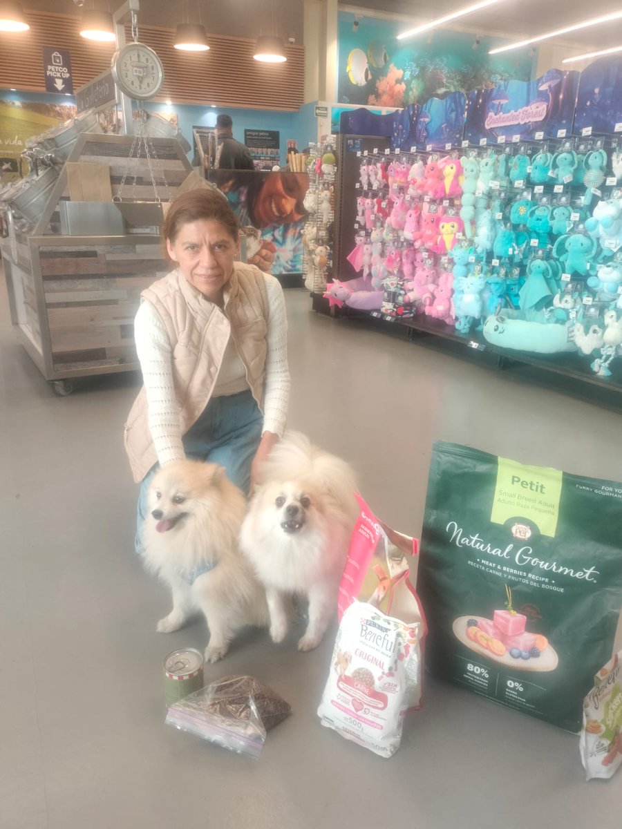 Queremos agradecer a Beatriz, #Maui y #Kai por su donativo para los nitinos que aún esperan un hogar.

Gracias por echarnos una 🐾, con tu ayuda es posible seguir cambiando destinos ¡Mil gracias! #ApadrinaUnNitino #AdoptaUnNitino!!!