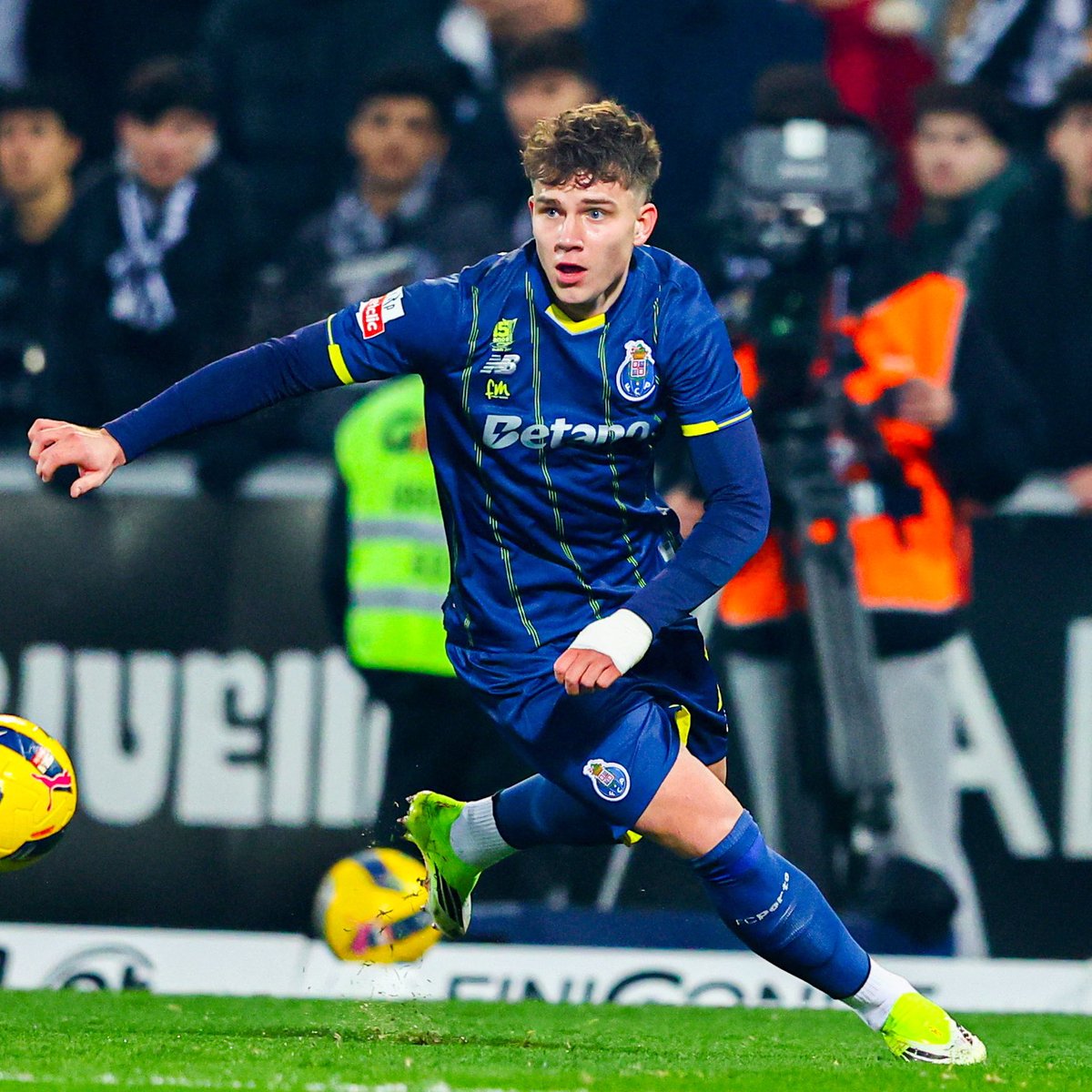 _mercadoazul_'s tweet image. 💎🇵🇱Que estreia de Pietuszewski.🔥