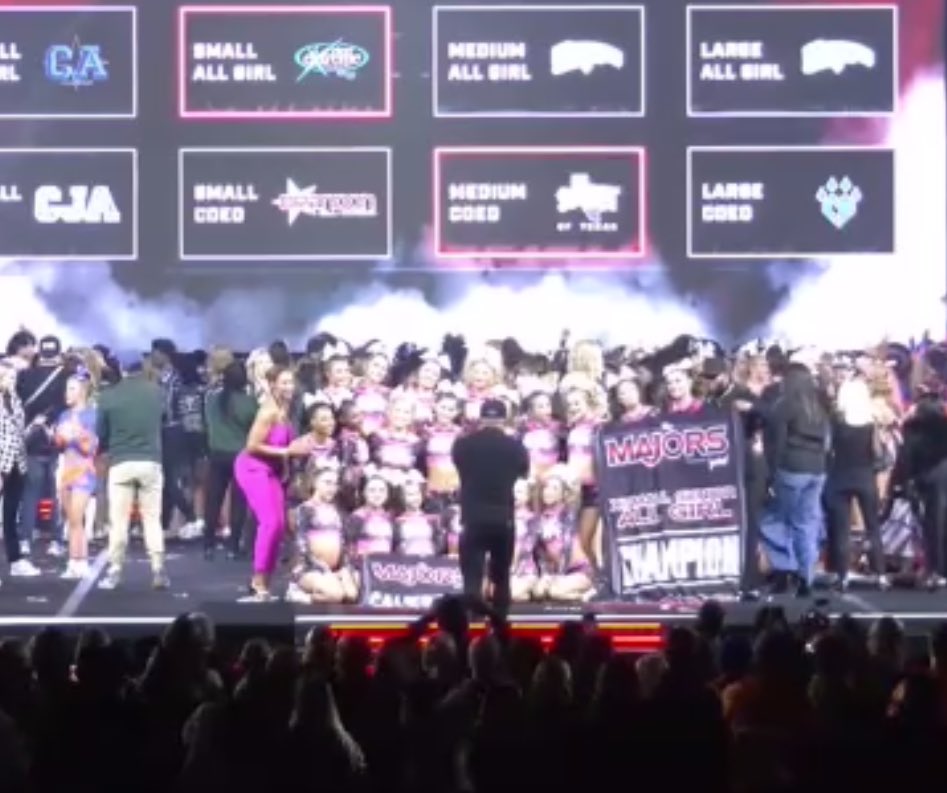 Faye🦋 tweet media