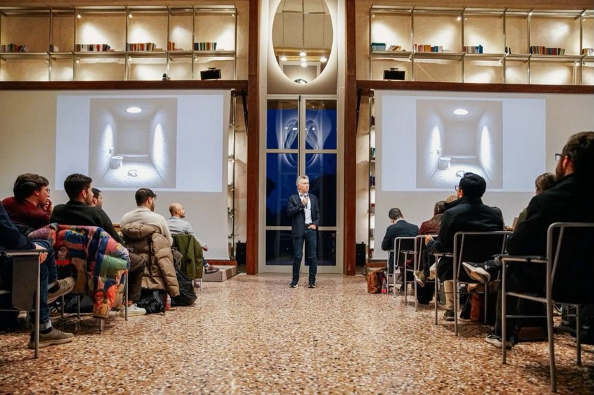 Siempre haciéndonos quedar bien ante el mundo. Qué gran hombre 💛💛💛💛