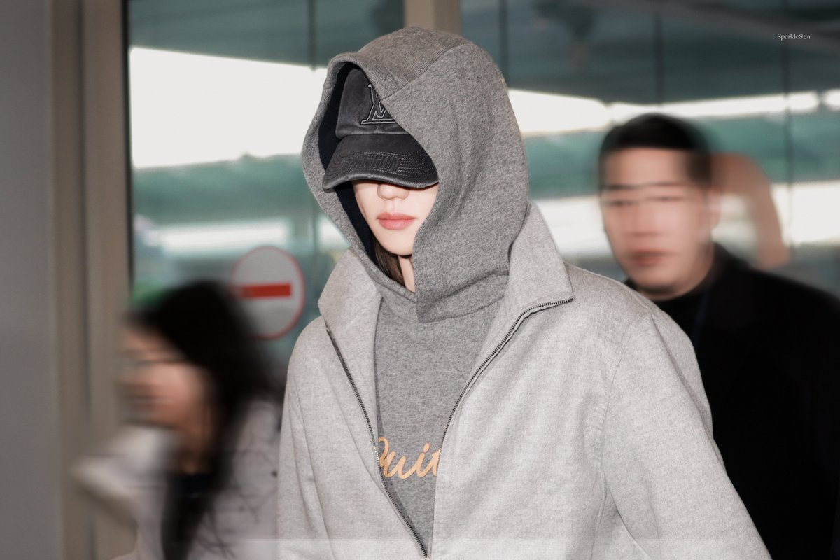 SparkleSea_the8's tweet image. 260117 ICN🛫
#디에잇 #THE8
#서명호 #徐明浩 #ミンハオ
#세븐틴 #SEVENTEEN