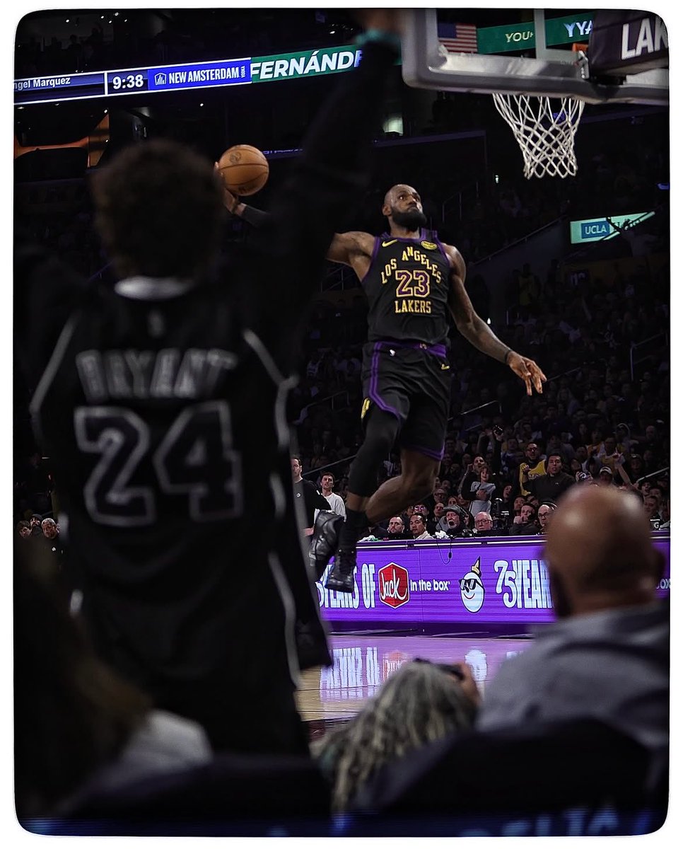 MaskedInLA's tweet image. Pic of a real Lakers fan