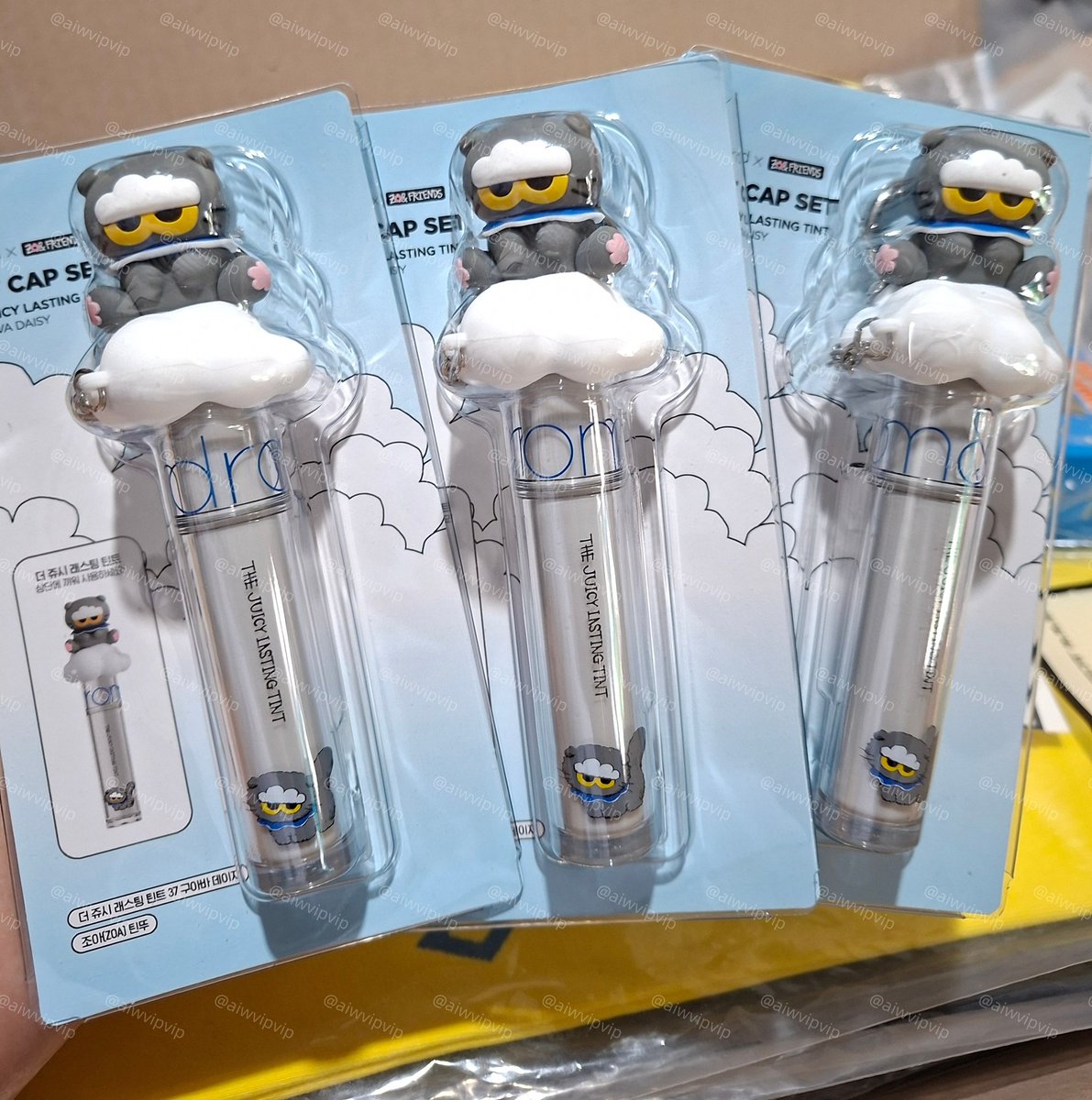 aiwvipvip's tweet image. มีของมาเเจก สุ่มเเจกนะจ้า(เฉพาะลูกค้า)
♥️ กติกา ลูกค้าต้องรีโพสนี้+ฟอลเเอค
🎁 สุ่มผู้โชคดีรางวัลละ 1ชิ้น =3คน

🌟 ประกาศวันนี้ 18.00น. จ้า