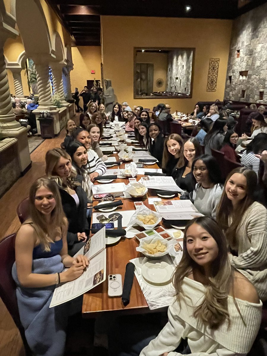 CHighFB's tweet image. @ClementsCheer have arrived in the metroplex ready to compete at @uiltexas  State Spirit competition! Can’t wait to support Coach White, Coach Tielke, &amp;amp; the ladies tomorrow. Fuel up tonight, tomorrow is gonna be a long but awesome day! #RangerPride #LetsRide #RangerReady #HWPO