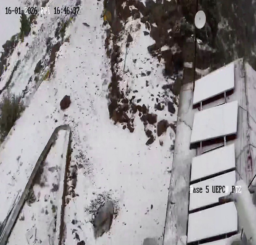 El invierno nos regala un momento único. ❄️

La primera nevada en el Parque Nacional Nevado de Colima pinta de blanco uno de los paisajes más emblemáticos de Jalisco, recordándonos la belleza y fuerza de nuestra naturaleza.