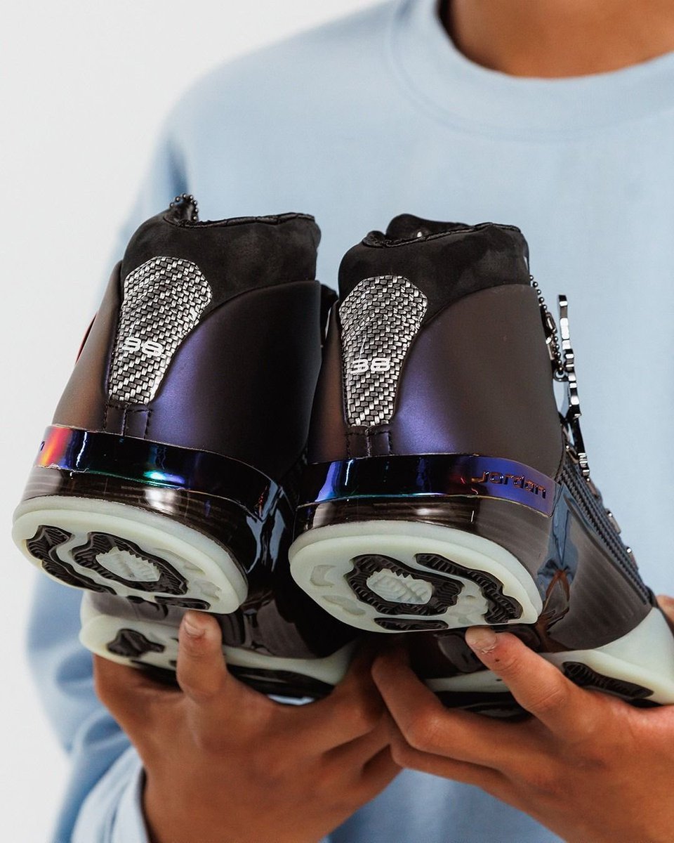 JustFreshKicks's tweet image. Hoping for a W tomorrow 🤞🏁