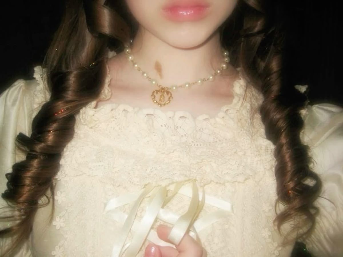 snoopywheeler's tweet image. lady jane and her knight, max.