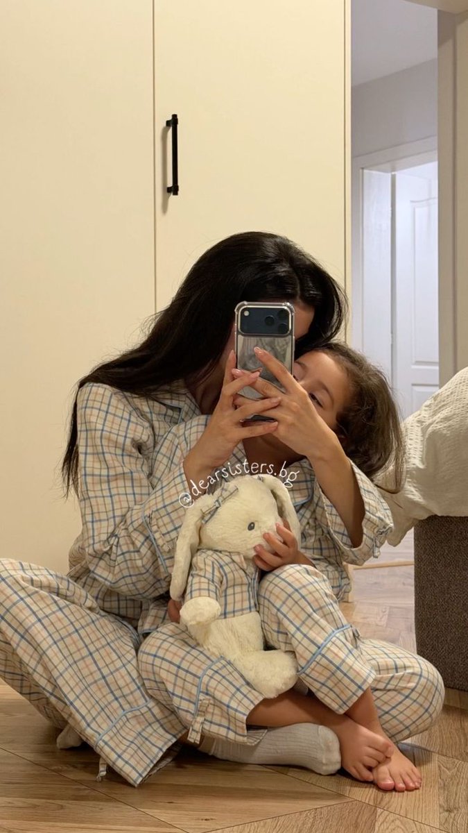 Camila tweet media
