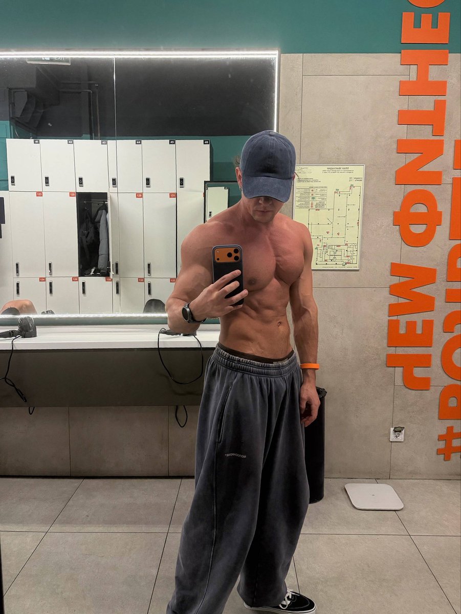 e_evd's tweet image. 💪🏻💦