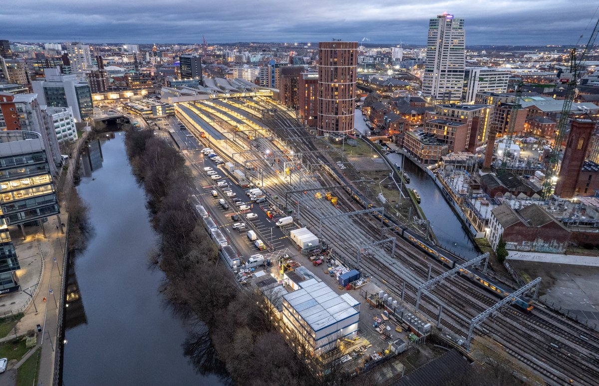 networkrail's tweet photo. ๐ The #TranspennineRouteUpgrade will lay the foundations for a better-connected North as #NorthernPowerhouseRail funding is confirmed:
โก๏ธ https://t.co/mtiEWzmoBY https://t.co/mbuRAZe8C9