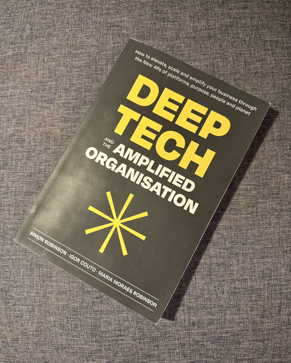 GPHadaway's tweet photo. New book to add to the reading list… Cheers Simon Robinson &amp; Maria  Moraes Robinson for the gift. https://t.co/1d9c3tBf30
