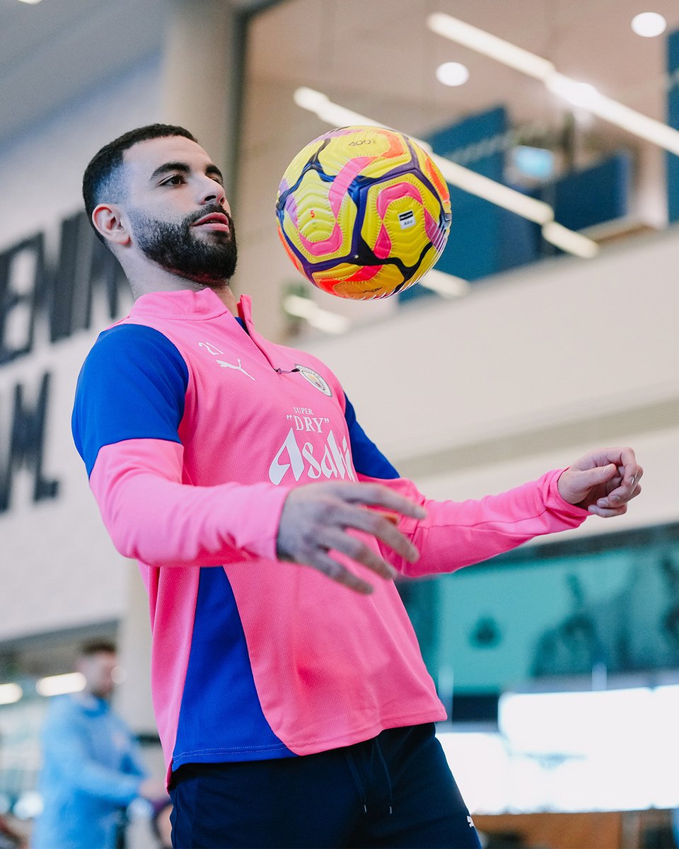 ManCity's tweet image. Algerian flair 🇩🇿💫