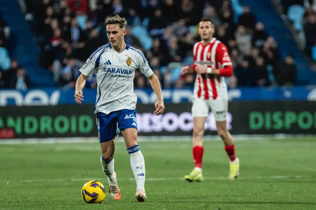 MundoSegunda_'s tweet image. 🔴⚪️👉 𝐃𝐀𝐍𝐈 𝐆𝐎𝐌𝐄𝐙 opción real para el Sporting de Gijón.

El Real Zaragoza habría abierto la puerta de salida al atacante y los asturianos contemplan su llegada.

Se plantearía una cesión hasta final de temporada.

Vía @lanuevaespana