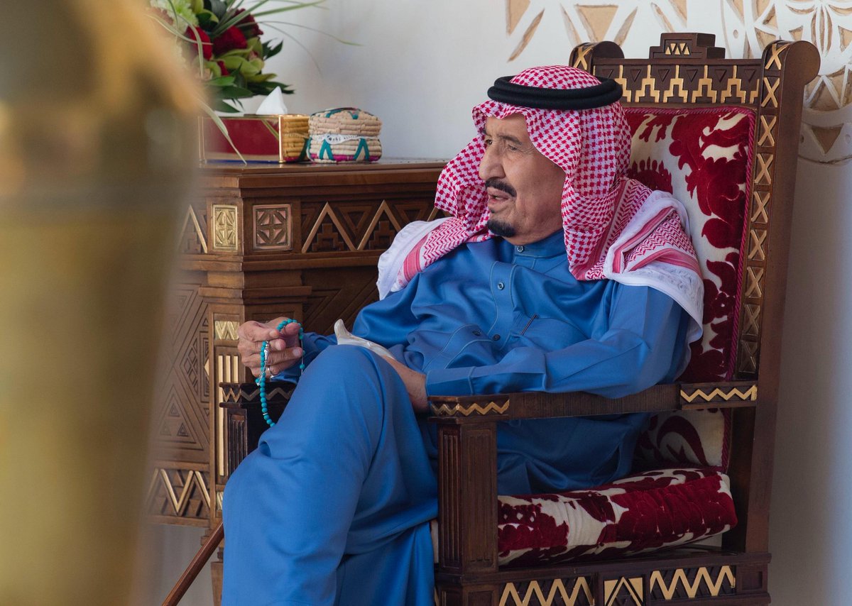 حفظ الله خادم الحرمين الشريفين واطال في عمره على الطاعة والبسه ثوب الصحة والعافية وجعله ذخرا للاسلام والمسلمين