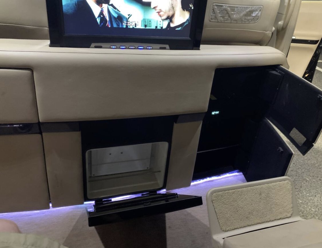 車屋 tweet media