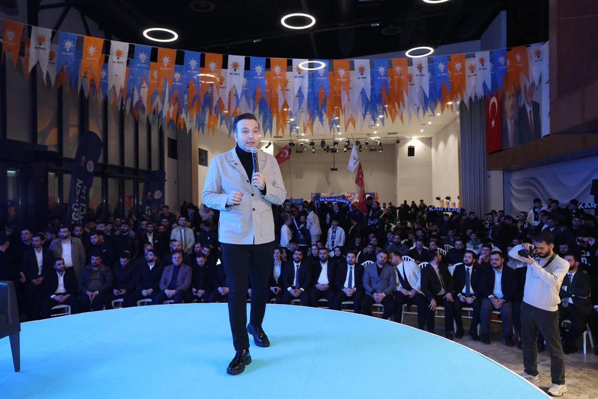 DCSiviloglu's tweet image. İz Bırakan Gençlik Buluşması’nda heyecan, inanç ve kararlılıkla bir aradaydık.
AK Parti Gençlik Kolları Başkanımız Sn. @avyusufibis ’in öncülüğünde gençliğimiz bu davanın en büyük gücüdür.
Kocaeli gençliği hazır, kararlı ve iz bırakıyor.✊🔥