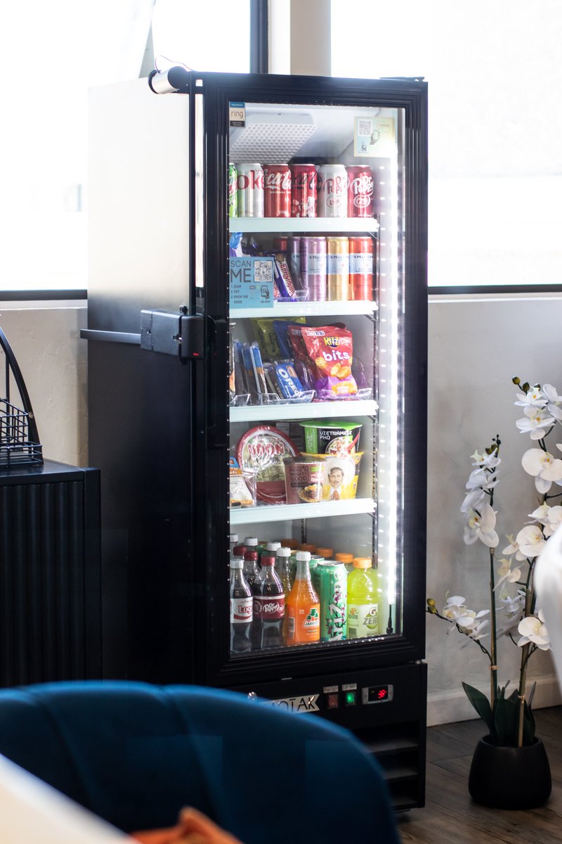 nextblockvend's tweet photo. 🌟 Boost Productivity with Next Block Vending! 🚀
Discover how Next Block Vending can transform your workplace with our innovative vending machines. Increase employee satisfaction and streamline operations with ease.

✨ Our Key Features:

Fresh, quality snacks and drinks
Cashless payments for convenience
Bitcoin rewards with every purchase

Join businesses across Tucson, AZ, enjoying seamless vending solutions since 2023. With free installation, 24/7 support, and full maintenance, we make upgrading effortless.

Elevate your workspace today and see the difference! Employees, residents, and customers will love it.