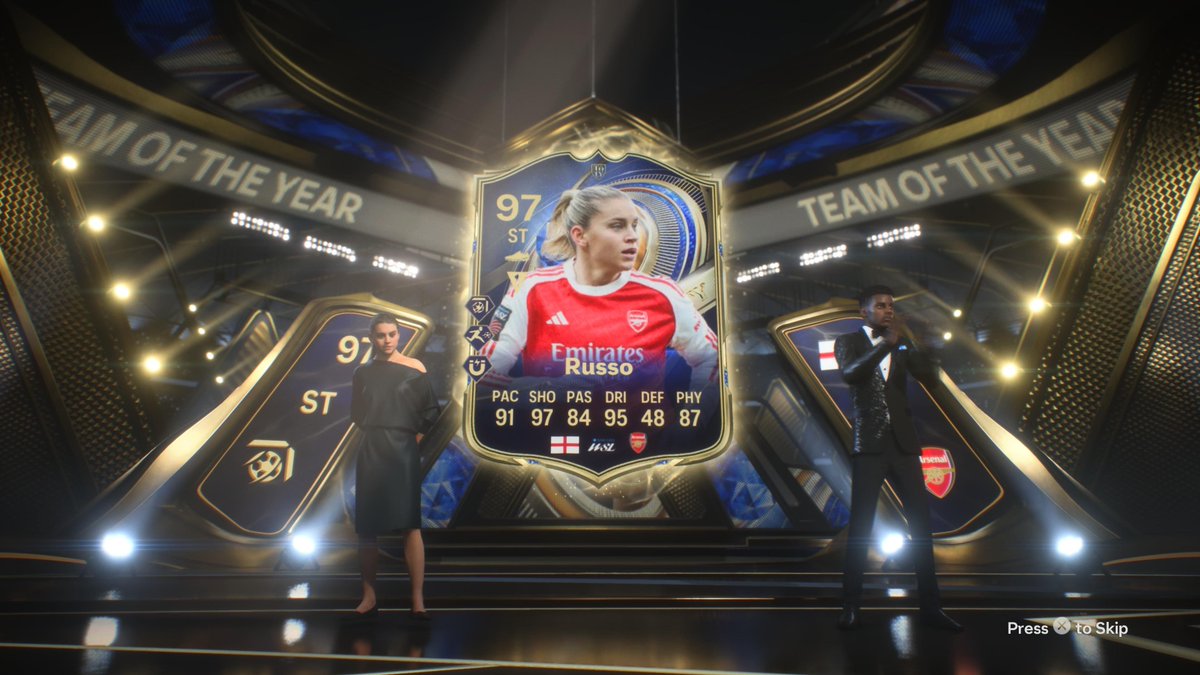 DetectiveFUT tweet media