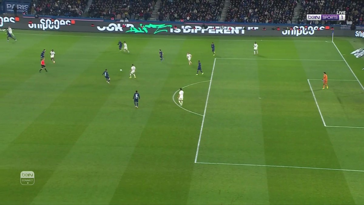 الهدف الثاني لباريس سان جيرمان في شباك ليل 