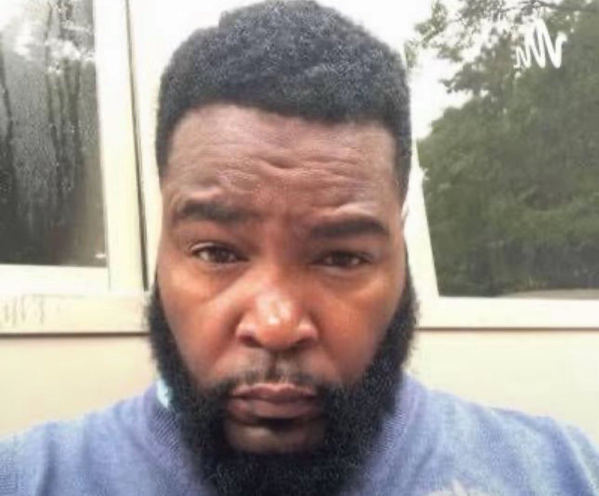 Leanne went bed with nothing on her head fr??? #LoveIslandAllStars