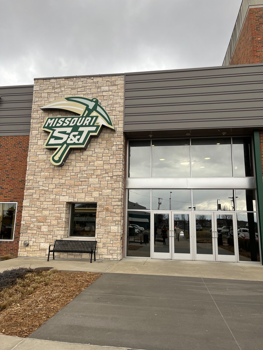 Had a great Visit Day at S&amp;T today. It was awesome to get to meet with <a href="/CoachOeser/">Max Oeser</a> and <a href="/JoshLeon34/">Josh Leon</a> and tour the athletic facilities. Special thanks to <a href="/coachball_FB/">Andy Ball</a> for making me feel welcome. 

<a href="/Miners_FB/">S&T Football</a> <a href="/Coach_Simone73/">Anthony Simone</a> <a href="/ChrisGomez54/">Chris Gomez</a> <a href="/MissouriSandT/">Missouri S&T</a>