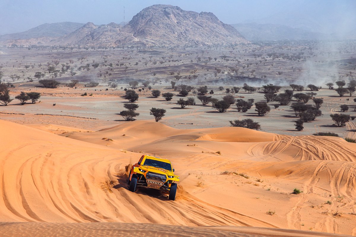 2dakar's tweet photo. Laatste echte etappe van Dakar 2026 vormt geen probleem voor Maik Willems
https://t.co/aQVZrp3a30

#Dakar2026 https://t.co/D0aa6BZpqK