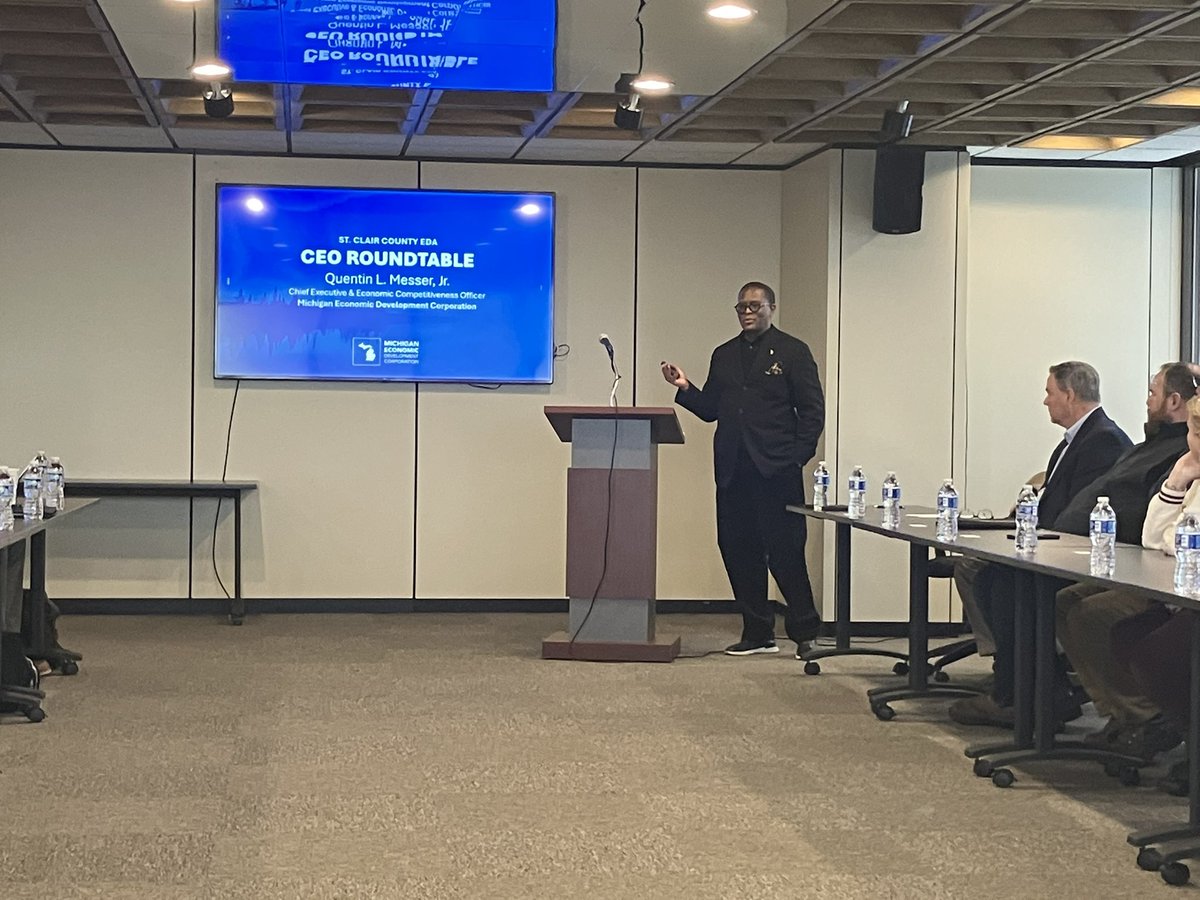 ChuckMICATeam's tweet photo. Thanks Quentin for joining us in Port Huron for a CEO Meet &amp; Greet hosted by @eda_scc . We talked about the states strategic plan and heard from companies about their concerns. @MEDC @CityofPortHuron https://t.co/rpHlEyw1yV