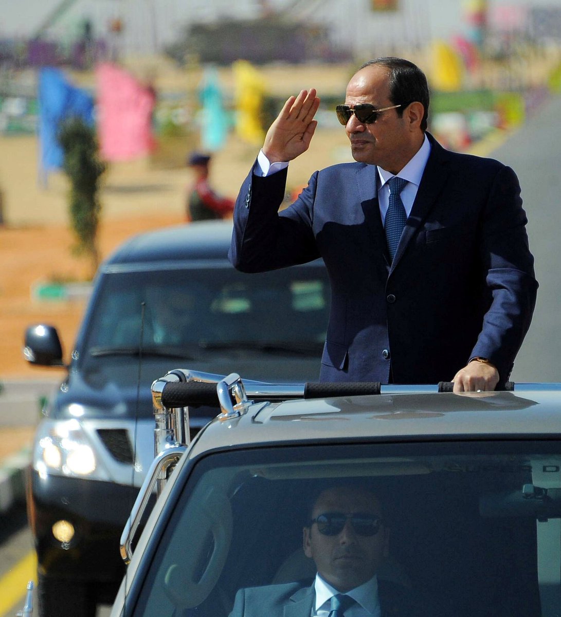 في وقت كان الهدم أسهل،
كان القرار هو البناء.
دعمك مش لشخص… دعمك لوطن 🇪🇬
#السيسي_رئيسي #تحيا_مصر