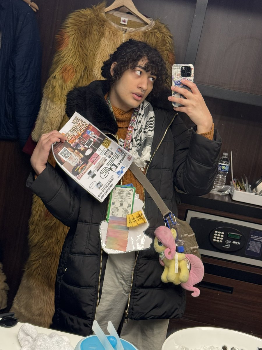 frict's tweet image. Find my pages