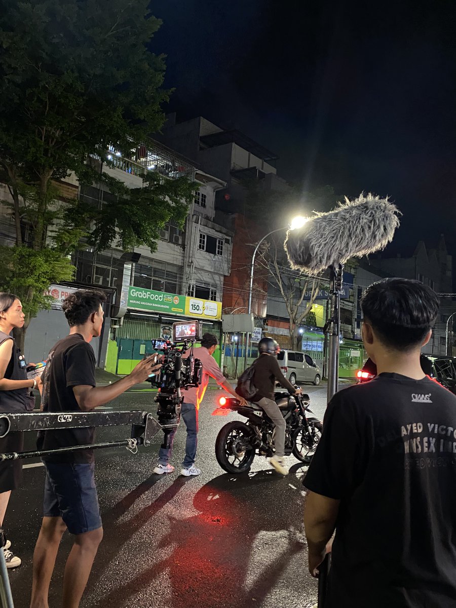 grossigned's tweet image. kgiatan hri ini