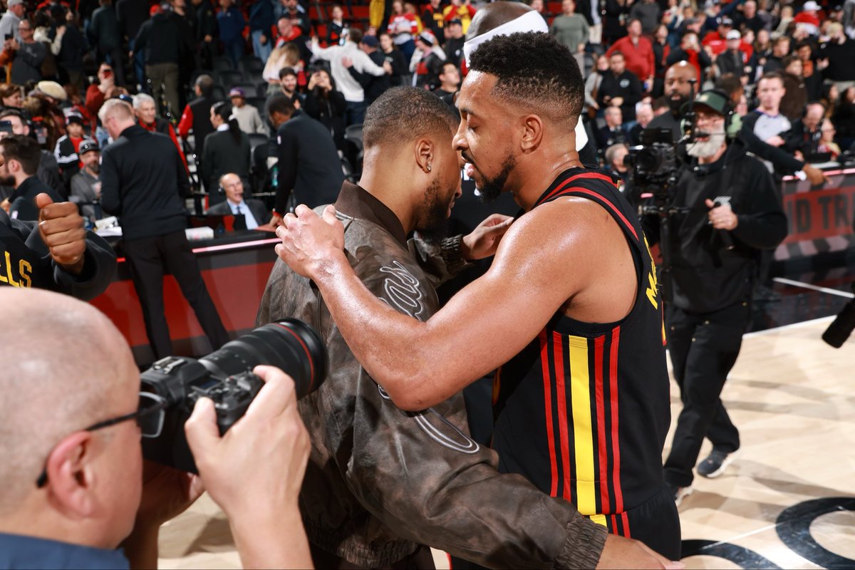 CJ McCollum tweet media