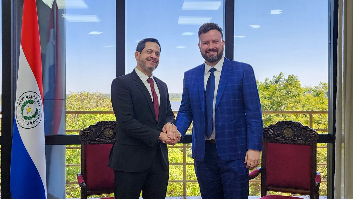 Meeting with Raul Latorre, President of the Paraguayan Chamber of Deputies. Paraguay is the perfect example of a patriotic, safe, and dynamic nation that has enabled it to achieve impressive growth.