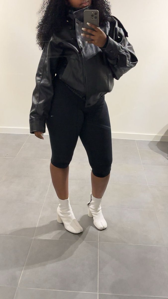 _itswavey's tweet image. 