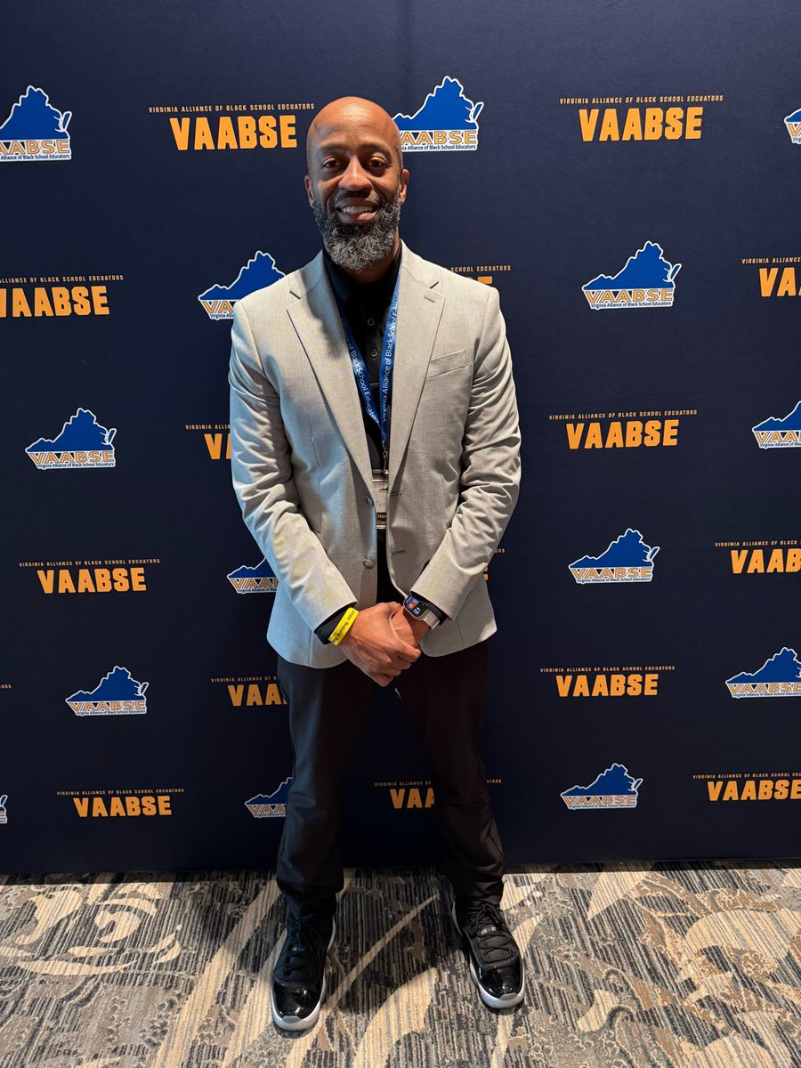 Dr. Stenette Byrd III tweet media