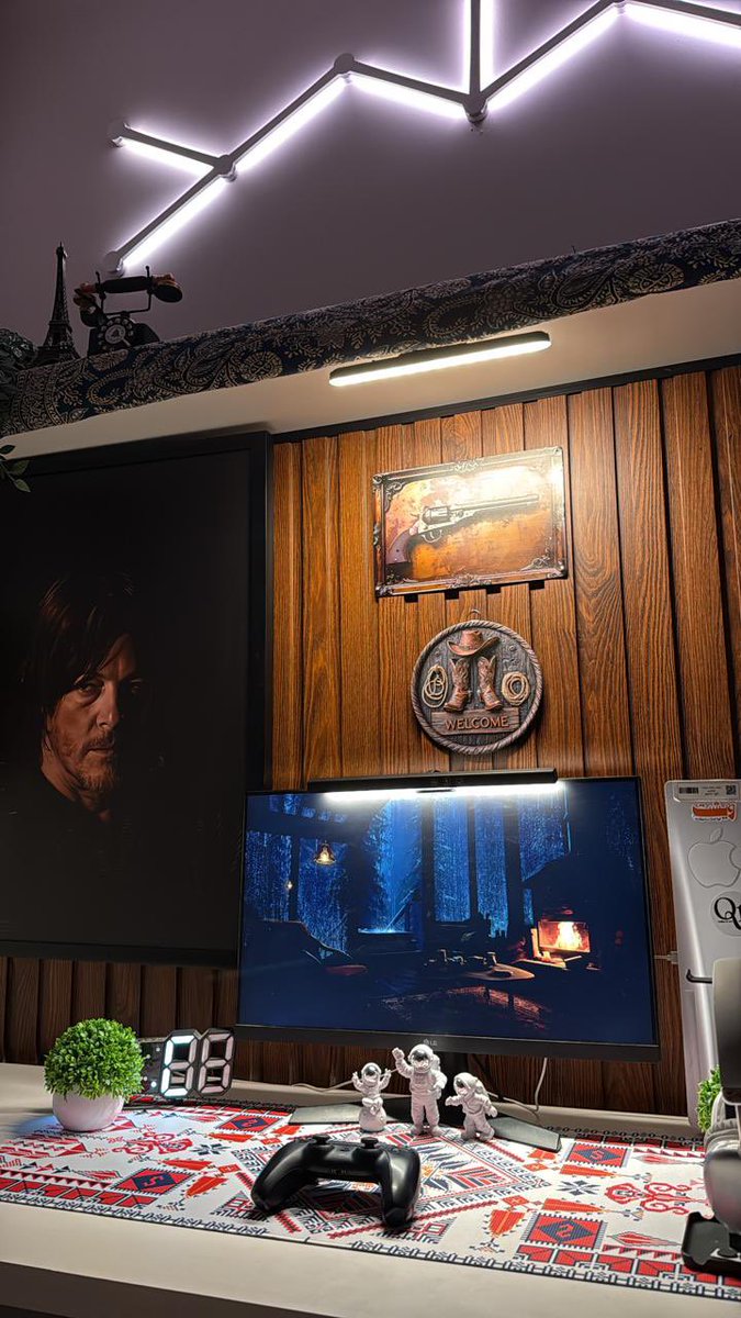 إليتكانڤس للوحات🖼️ tweet media