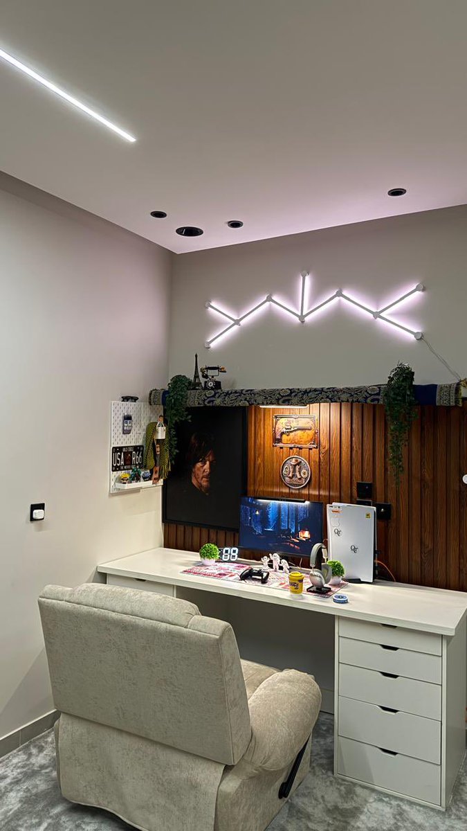 إليتكانڤس للوحات🖼️ tweet media