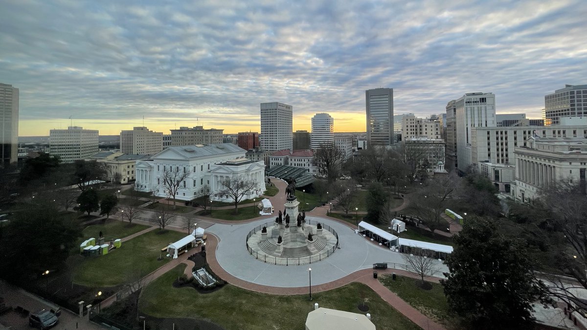 RogersForTheNeighborhood tweet media