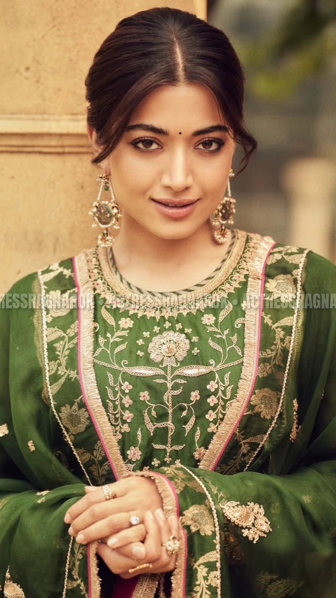 Happy 2K Fam 🫶🏻
tnx for the support everyone ❤️