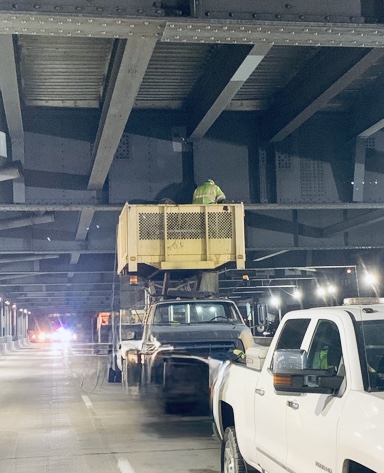 511PAPhilly's tweet photo. Progress on Market Street Bridge reconstruction spanning the Schuylkill Expressway continues. 76 westbound at 30th Street will continue to be closed and detoured Sundays through Thursdays, 10pm til 5am. #MarketStreetBridge #MovingPhiladelphiaForward https://t.co/XanjlPXGkM